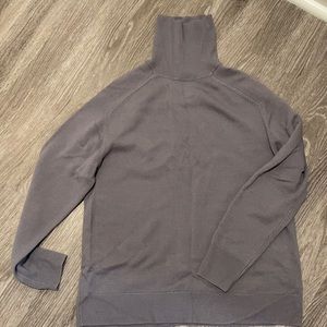 Wilfred turtleneck sweater